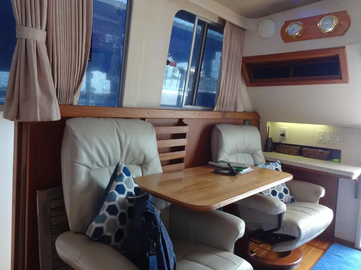 Merci Poulet Yacht Photos Pics 