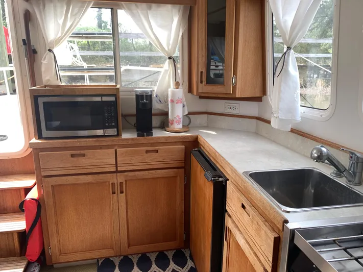 Blue Comet Yacht Photos Pics 