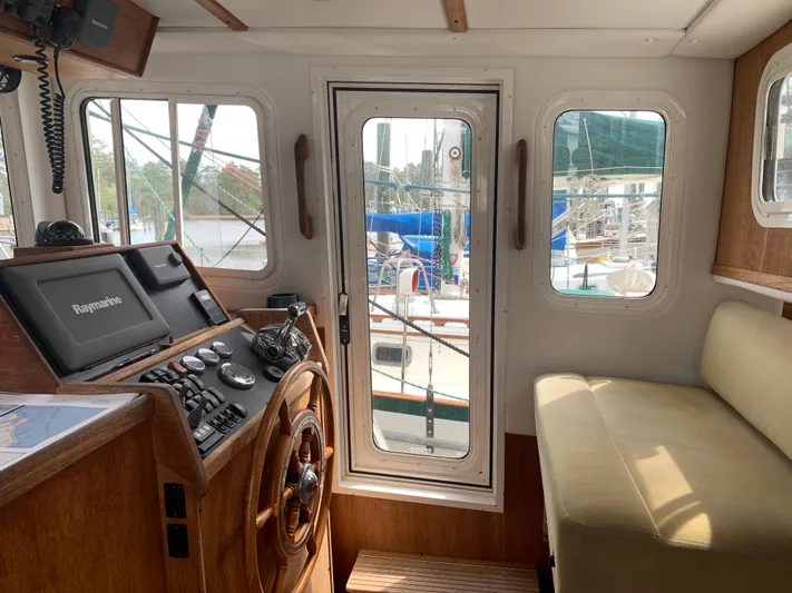 Blue Comet Yacht Photos Pics 