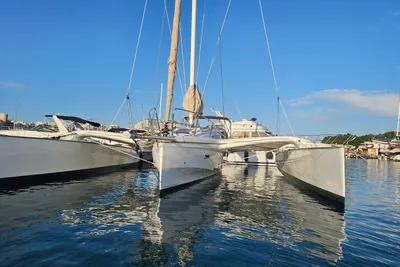 2018 Dragonfly 32 Supreme