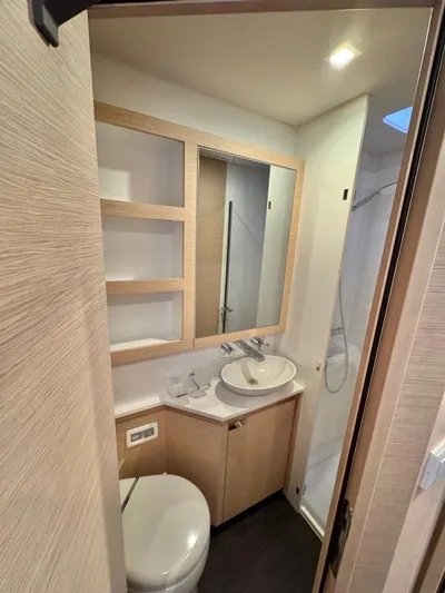 Therapy Yacht Photos Pics 