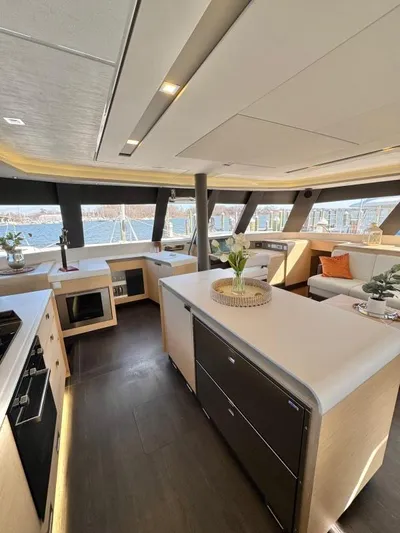 Therapy Yacht Photos Pics 