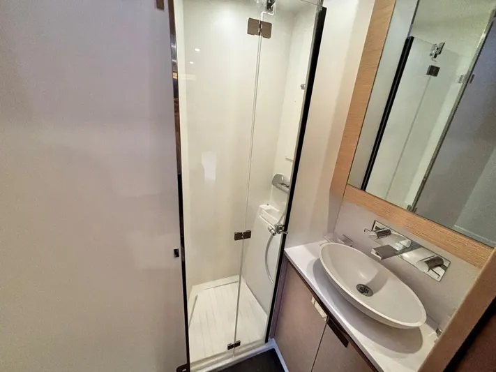 Therapy Yacht Photos Pics 