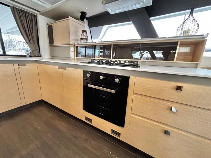 Therapy Yacht Photos Pics 