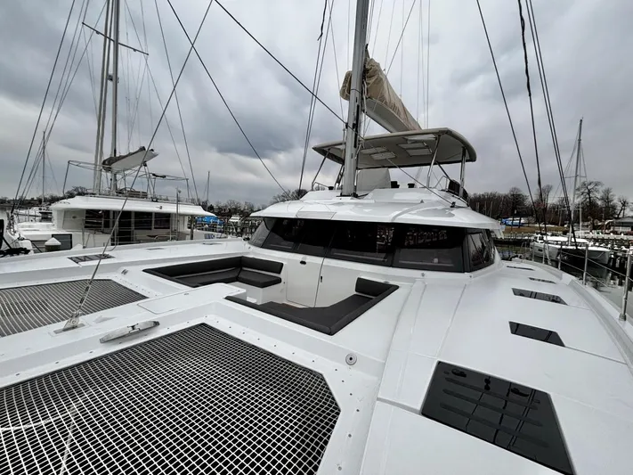 Therapy Yacht Photos Pics 