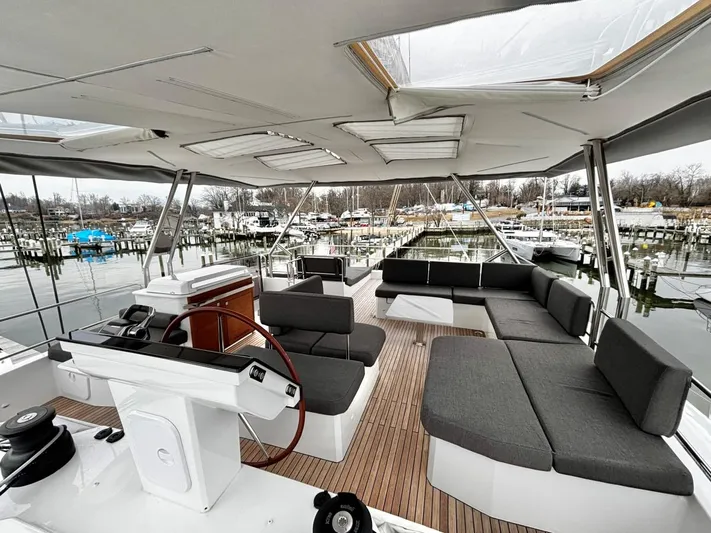 Therapy Yacht Photos Pics 