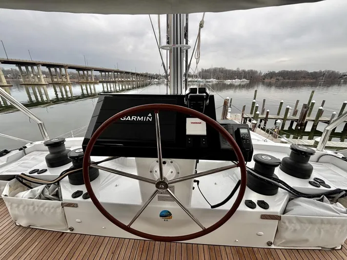 Therapy Yacht Photos Pics 