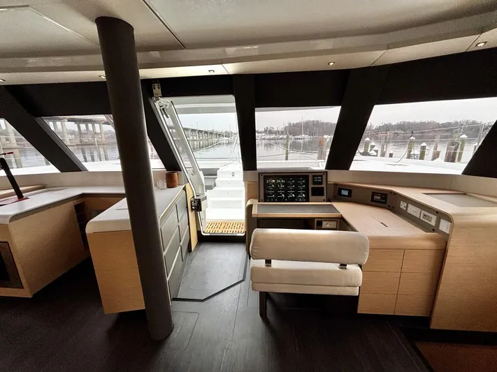 Therapy Yacht Photos Pics 