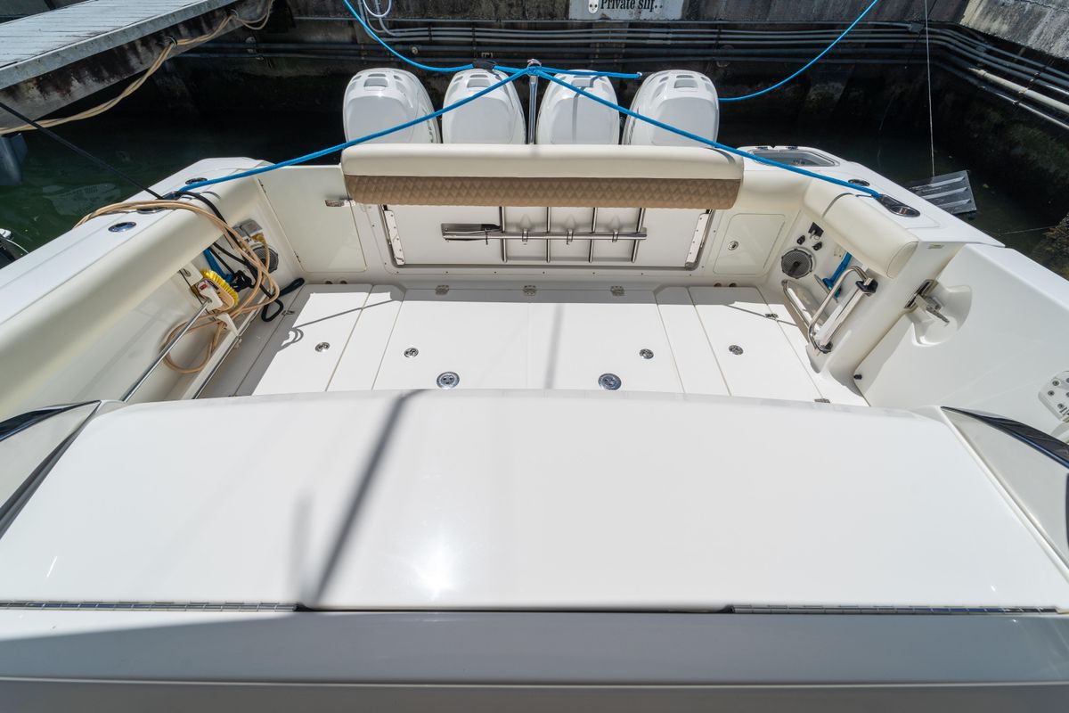 2017 Boston Whaler 42 