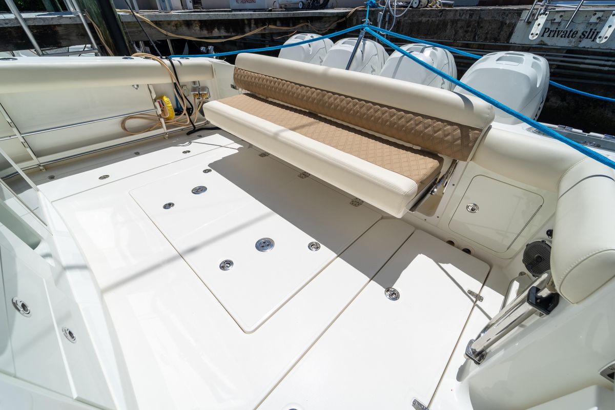 2017 Boston Whaler 42 