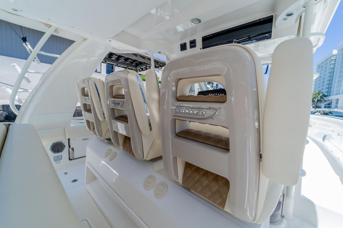 2017 Boston Whaler 42 