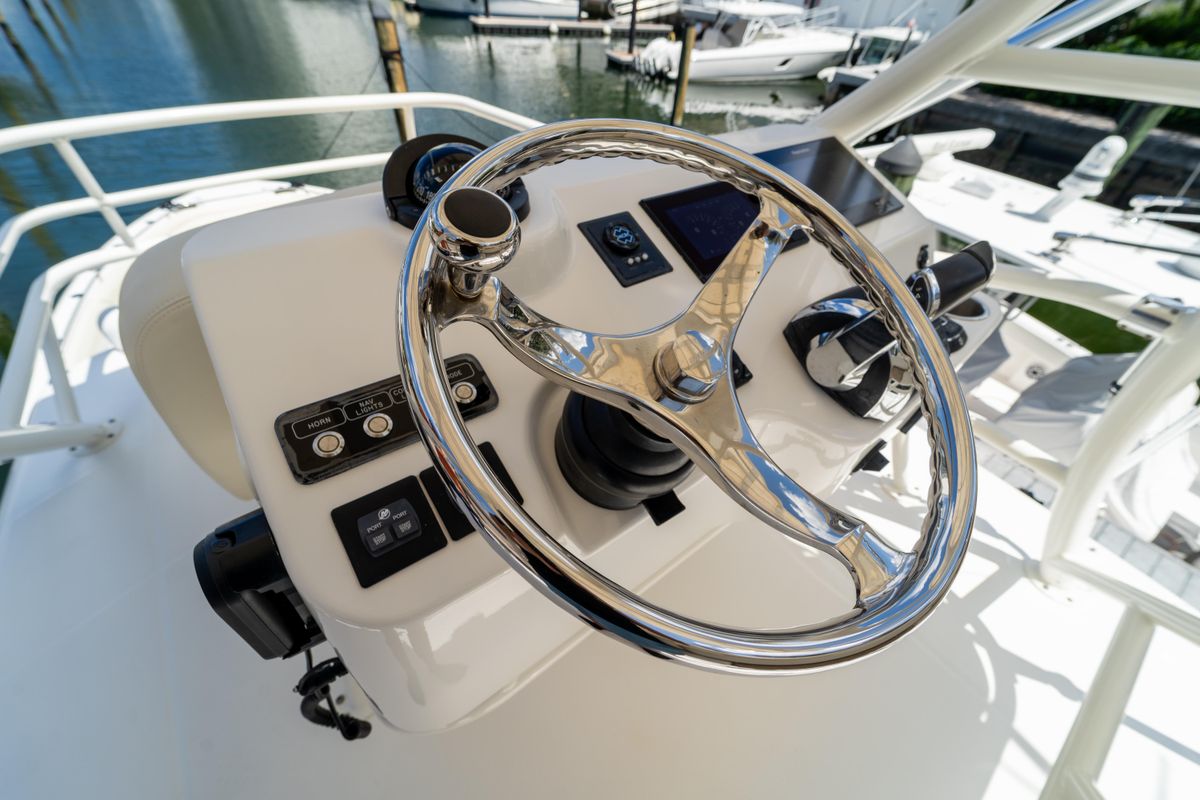 2017 Boston Whaler 42 