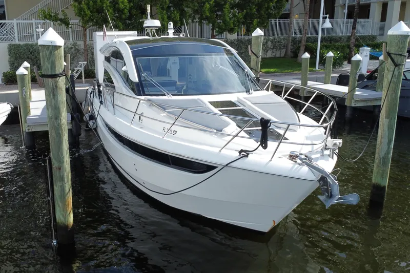 Chemistry Yacht Photos Pics 