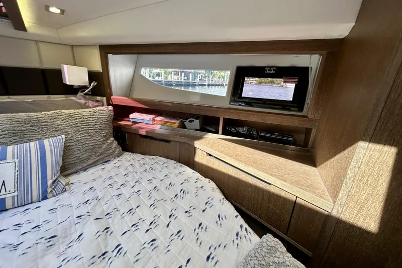 Chemistry Yacht Photos Pics 