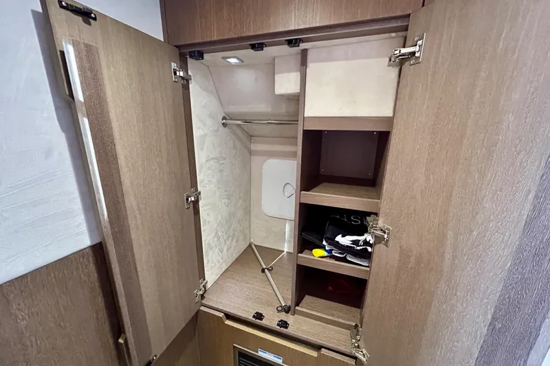 Chemistry Yacht Photos Pics 