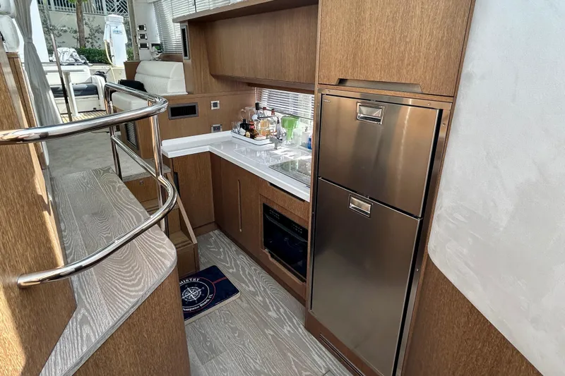 Chemistry Yacht Photos Pics 