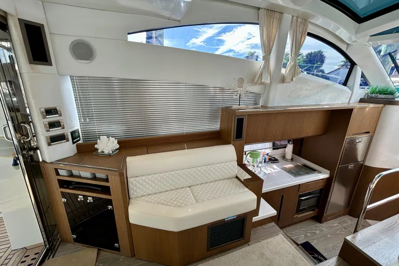 Chemistry Yacht Photos Pics 