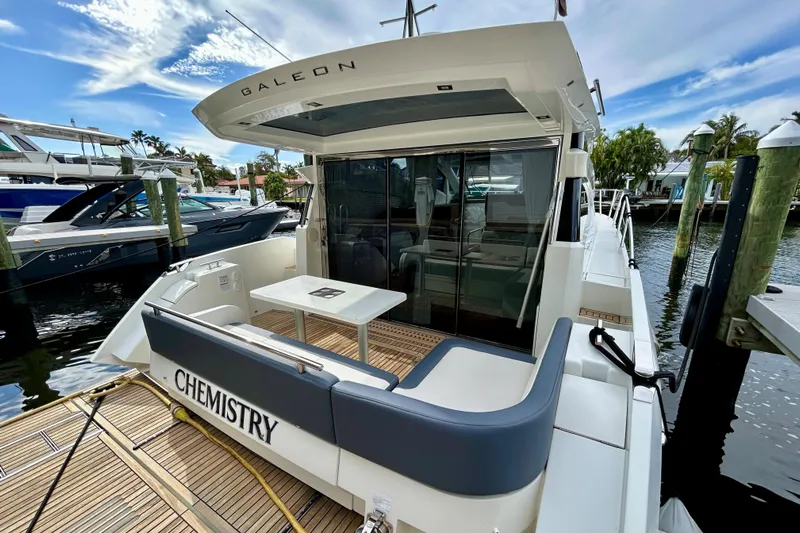 Chemistry Yacht Photos Pics 