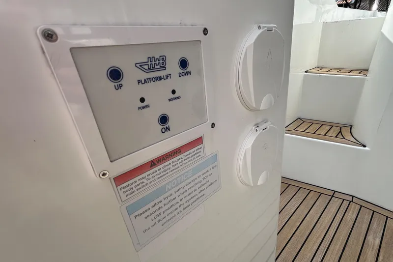 Chemistry Yacht Photos Pics 