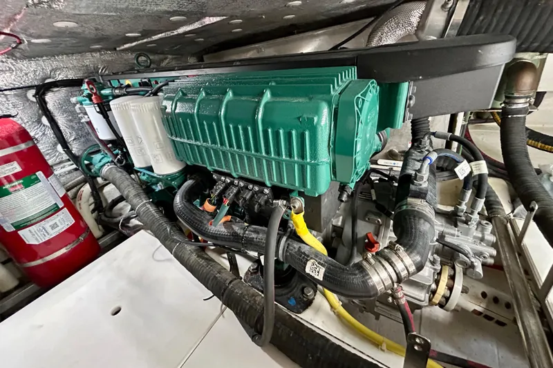 Chemistry Yacht Photos Pics 