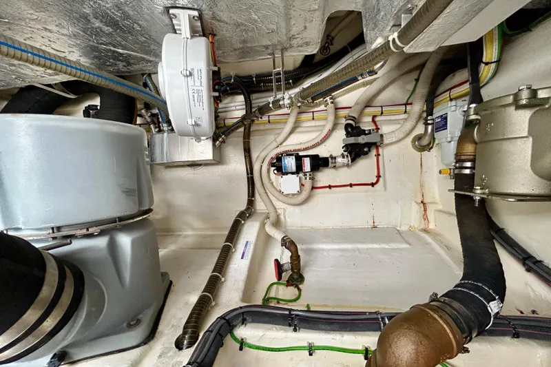 Chemistry Yacht Photos Pics 