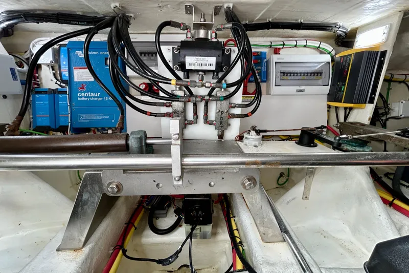 Chemistry Yacht Photos Pics 