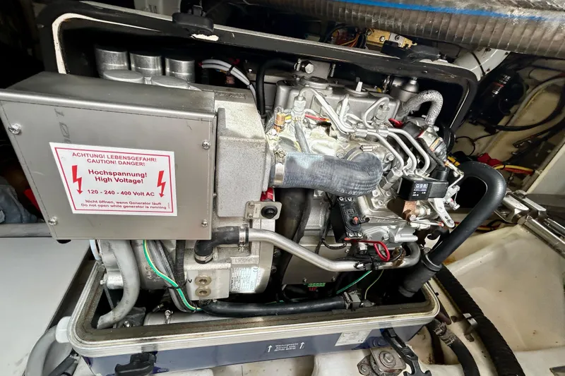 Chemistry Yacht Photos Pics 