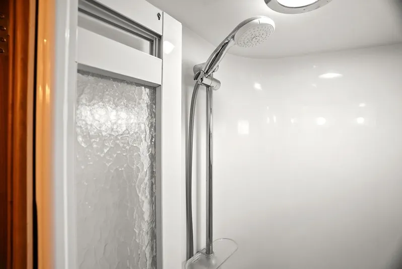 Dogfish Yacht Photos Pics 