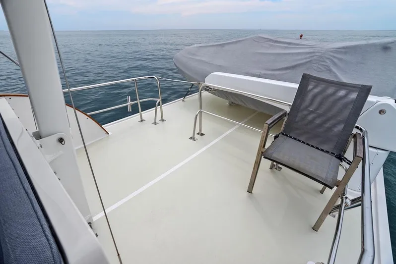 Dogfish Yacht Photos Pics 