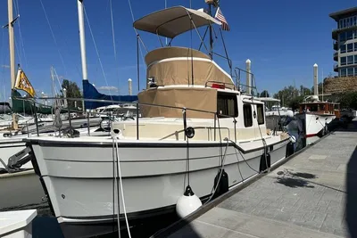 Ranger Tugs R-31 CB