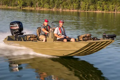 Lowe Roughneck 1860 Tunnel Jet