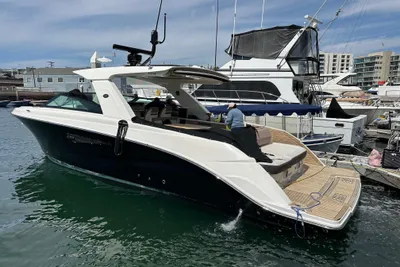 Sea Ray SLX 400