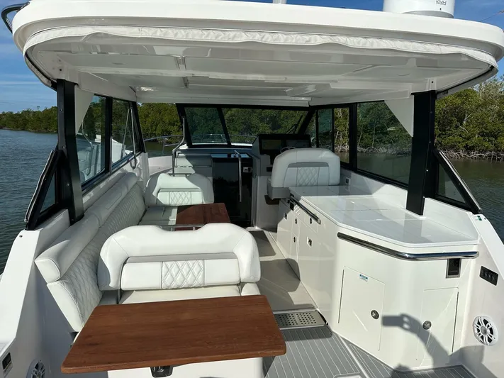 Sweet Emocean Yacht Photos Pics 