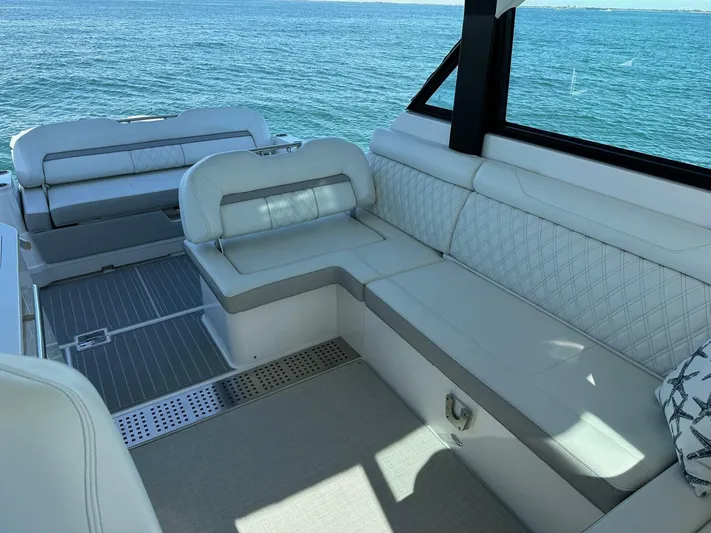 Sweet Emocean Yacht Photos Pics 