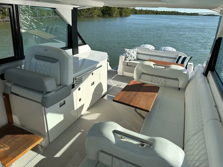 Sweet Emocean Yacht Photos Pics 