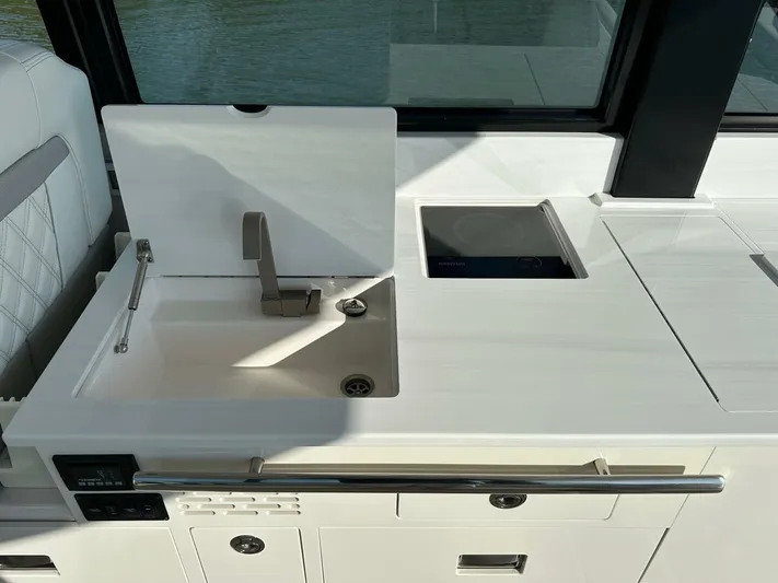 Sweet Emocean Yacht Photos Pics 