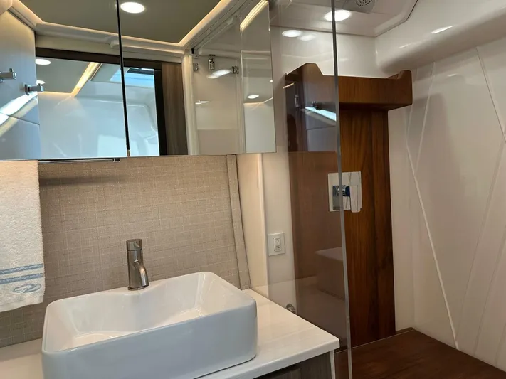 Sweet Emocean Yacht Photos Pics 