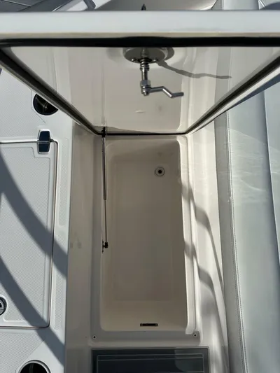 Sweet Emocean Yacht Photos Pics 