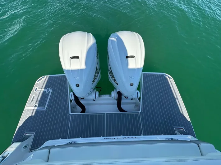 Sweet Emocean Yacht Photos Pics 