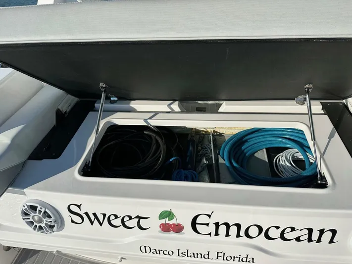 Sweet Emocean Yacht Photos Pics 