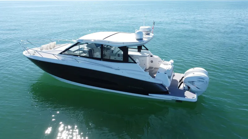 Sweet Emocean Yacht Photos Pics 