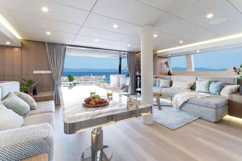 Betame Yacht Photos Pics 