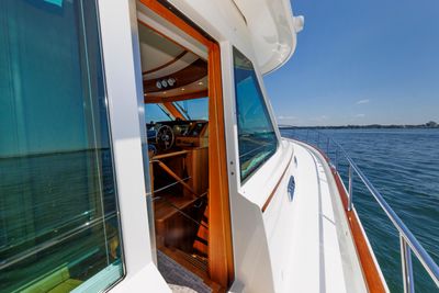 Yacht