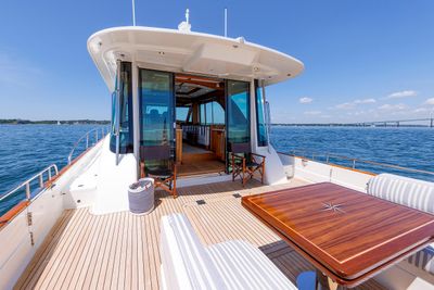 Yacht