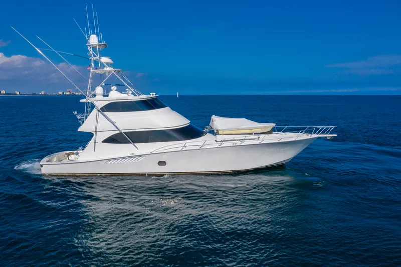 Osh-it Yacht Photos Pics 