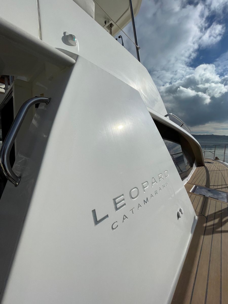 2020 Leopard 42 