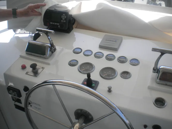 Summertime Lady Yacht Photos Pics 