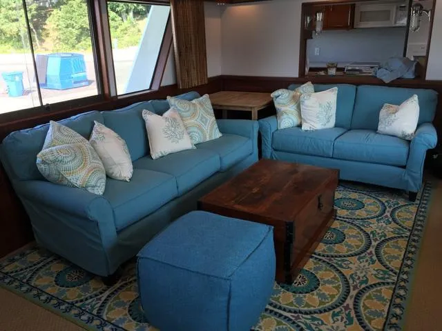 Summertime Lady Yacht Photos Pics 