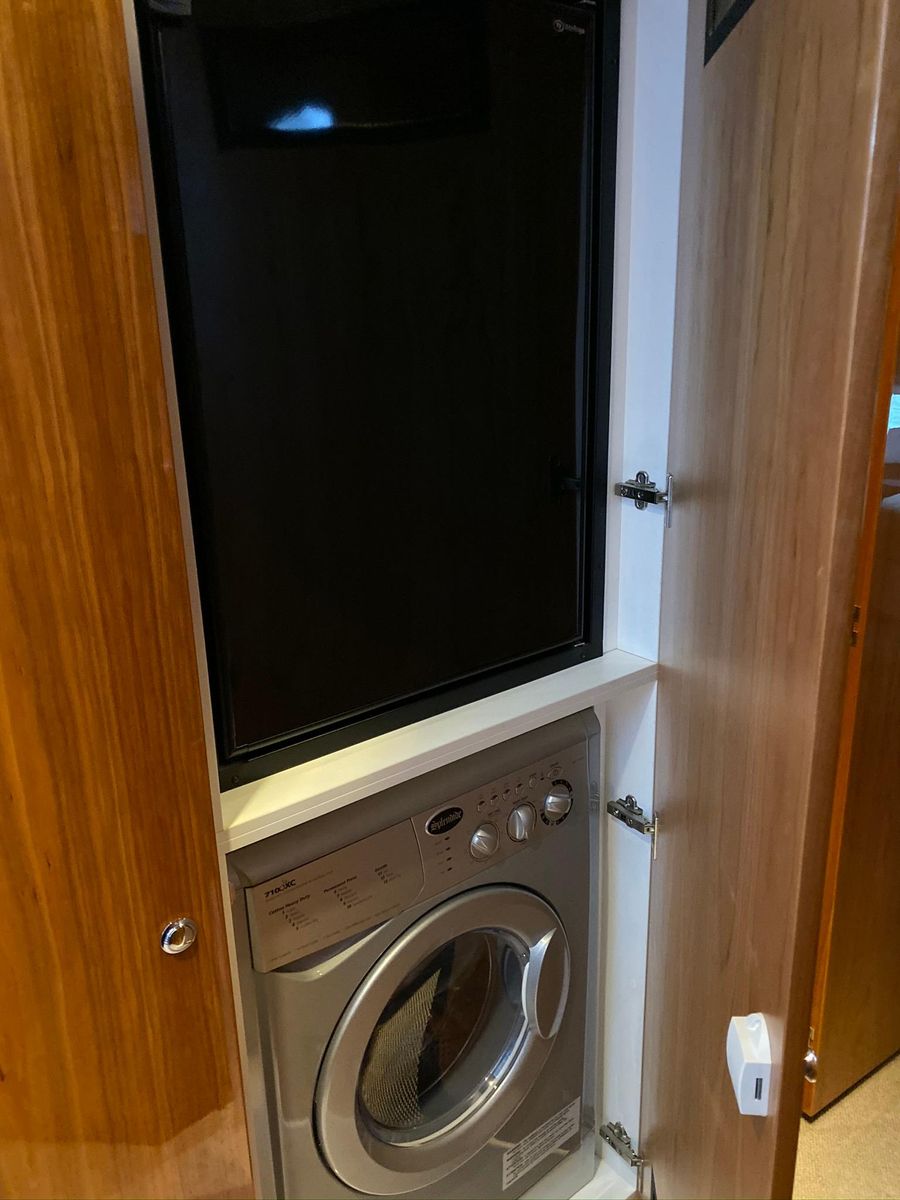 2016 Riviera 50 