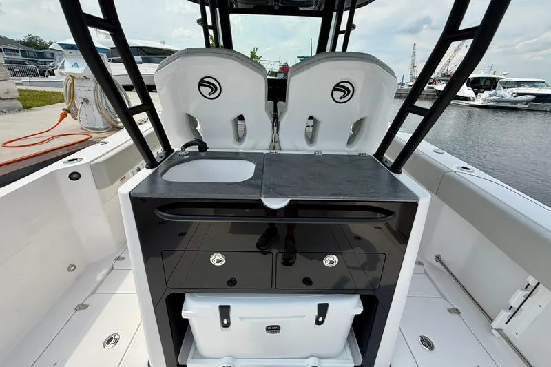  Yacht Photos Pics Wet Bar